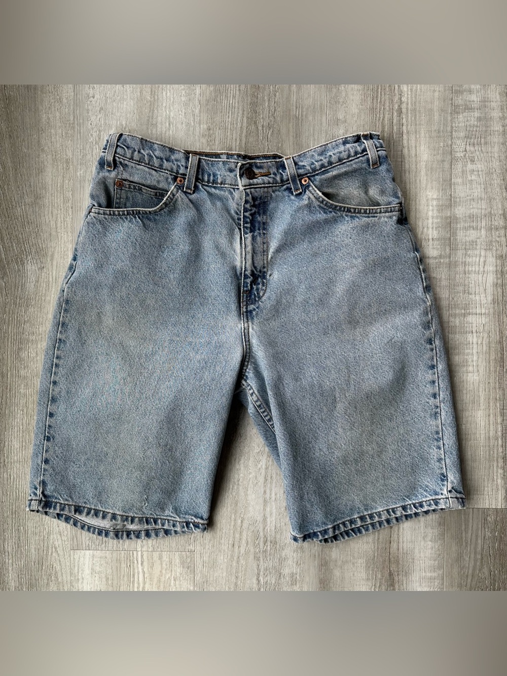 Vintage Levi’s 550 Relaxed Fit Orange Tab Jean Shorts Jorts Size 34